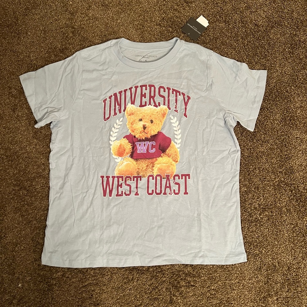 Juniors graphic tee